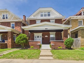 1208 10th Avenue, Huntington, WV 25701