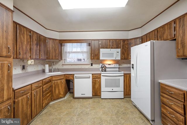 628 WESTMINSTER RD, Wenonah, NJ 08090