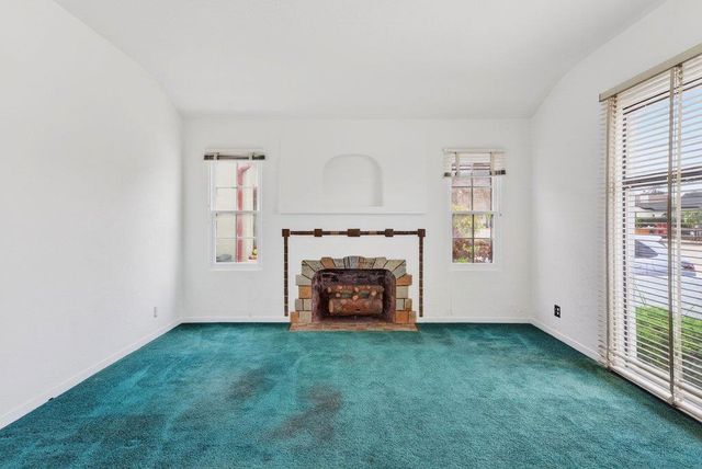 215 Cayuga Street, Santa Cruz, CA 95062