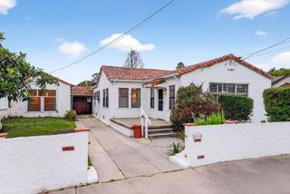 215 Cayuga Street, Santa Cruz, CA 95062