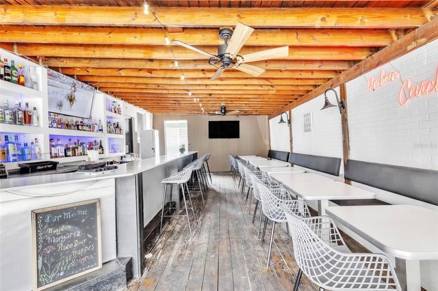 3038 AVENIDA ISLA VERDE AVENUE, Carolina, PR 00979