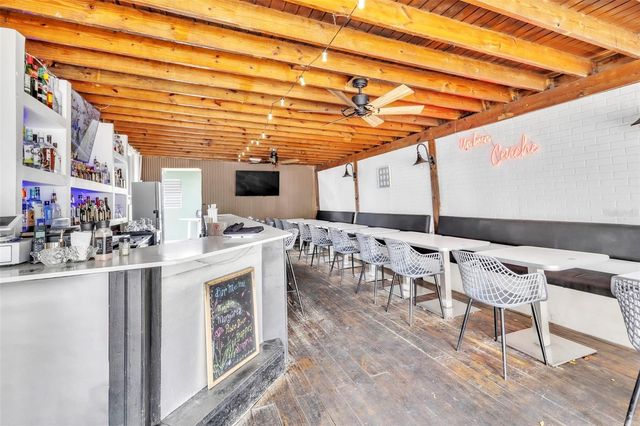 3038 AVENIDA ISLA VERDE AVENUE, Carolina, PR 00979