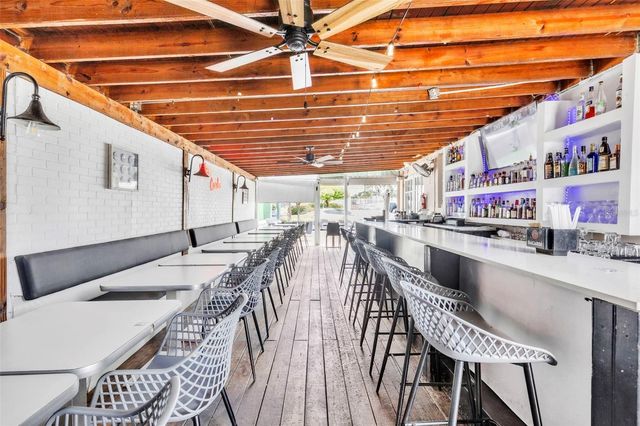 3038 AVENIDA ISLA VERDE AVENUE, Carolina, PR 00979