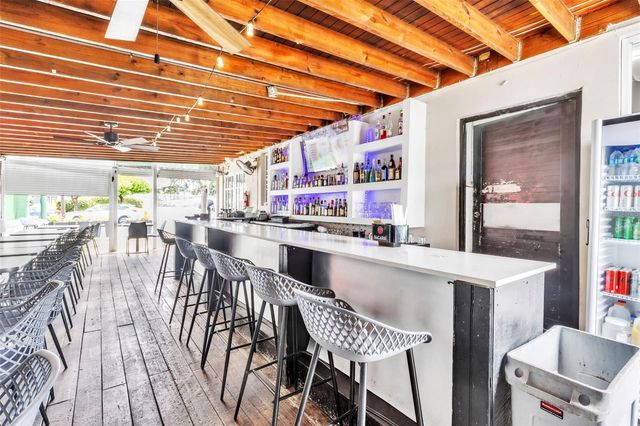 3038 AVENIDA ISLA VERDE AVENUE, Carolina, PR 00979