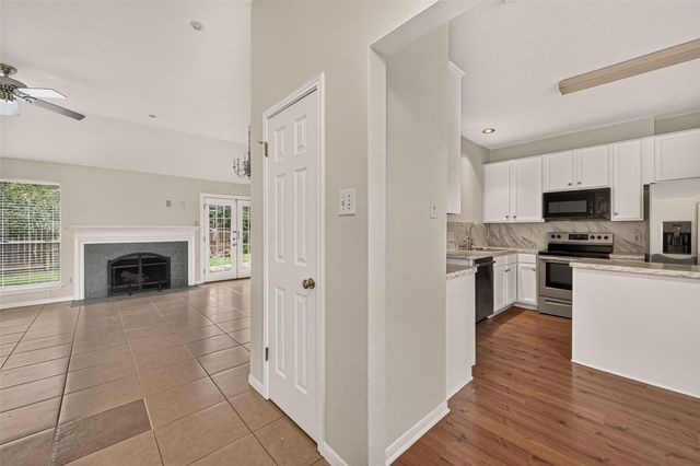 16007 Sweet Fern Street, Houston, TX 77070