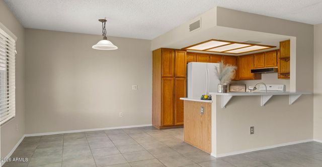 9425 W MCRAE Way, Peoria, AZ 85382