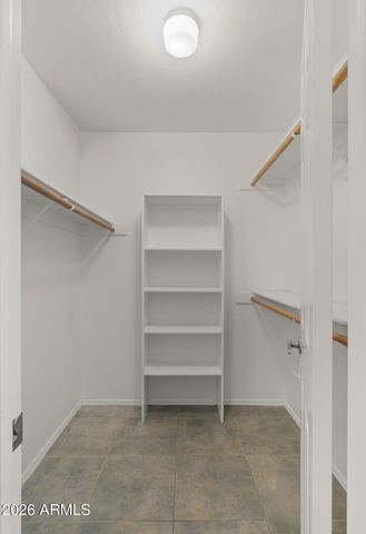 9425 W MCRAE Way, Peoria, AZ 85382