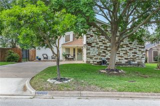 8706 Greenleaf Drive, College Station, TX 77845