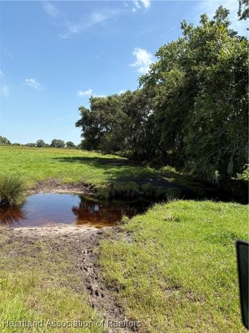 1000 Cattle Ranch Road, Venus, FL 33960