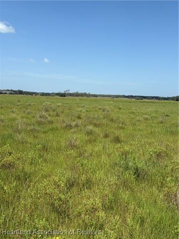 1000 Cattle Ranch Road, Venus, FL 33960