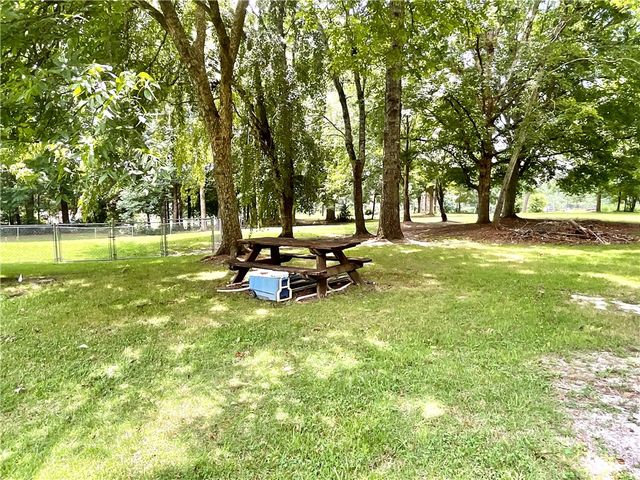 202 Muller Road, Walhalla, SC 29691