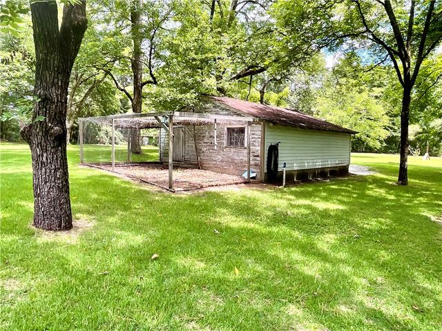 202 Muller Road, Walhalla, SC 29691