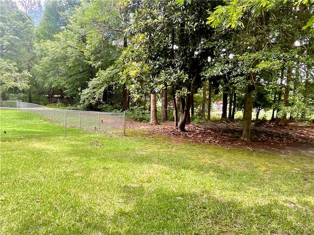 202 Muller Road, Walhalla, SC 29691