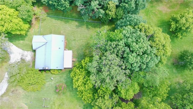 202 Muller Road, Walhalla, SC 29691