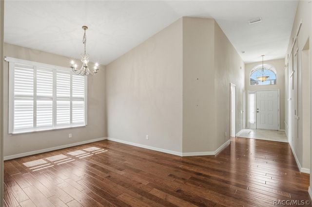 653 W Doerr Path, Hernando, FL 34442