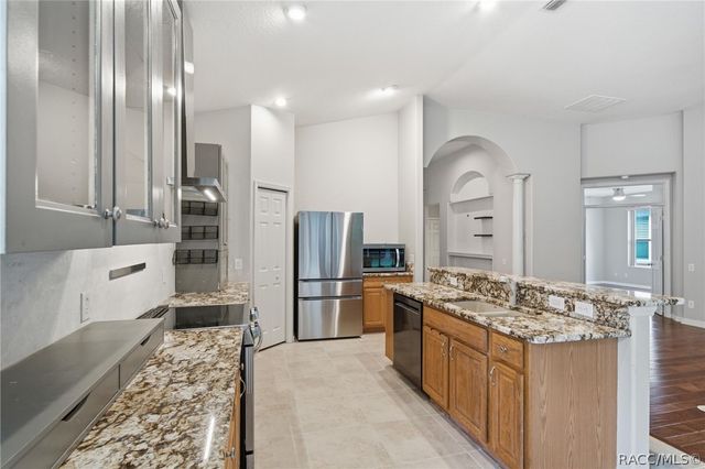 653 W Doerr Path, Hernando, FL 34442