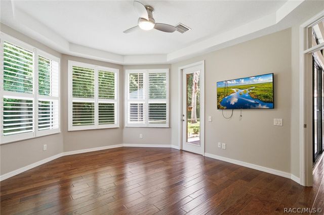 653 W Doerr Path, Hernando, FL 34442