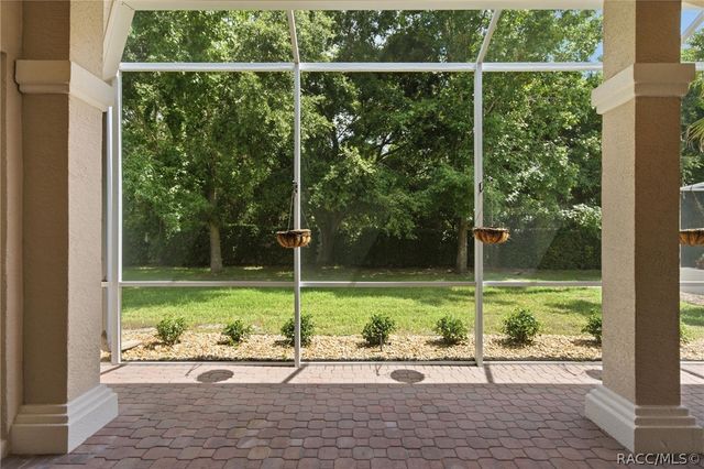 653 W Doerr Path, Hernando, FL 34442