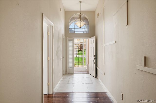 653 W Doerr Path, Hernando, FL 34442
