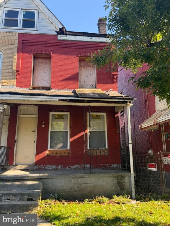 1261 E STATE ST, TRENTON, NJ 08609 — exterior
