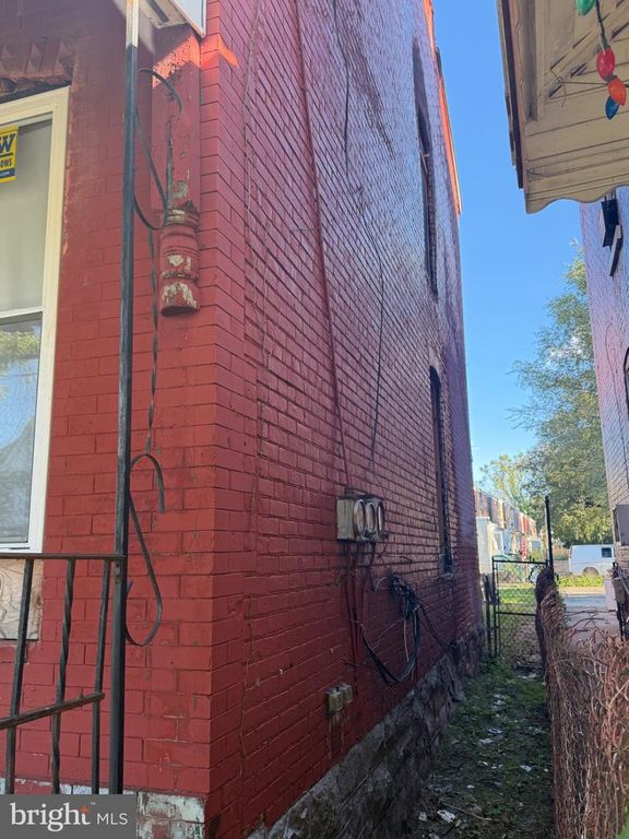 1261 E STATE ST, TRENTON, NJ 08609 — photo 2