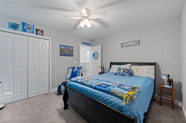 442 Pebble Shore Drive, Sneads Ferry, NC 28460