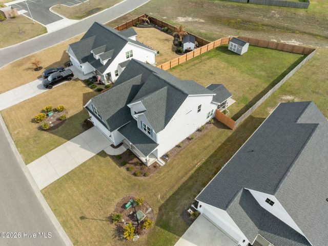 442 Pebble Shore Drive, Sneads Ferry, NC 28460