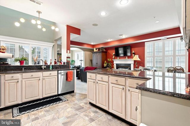 937 LAURENS LN, Warwick, PA 18974
