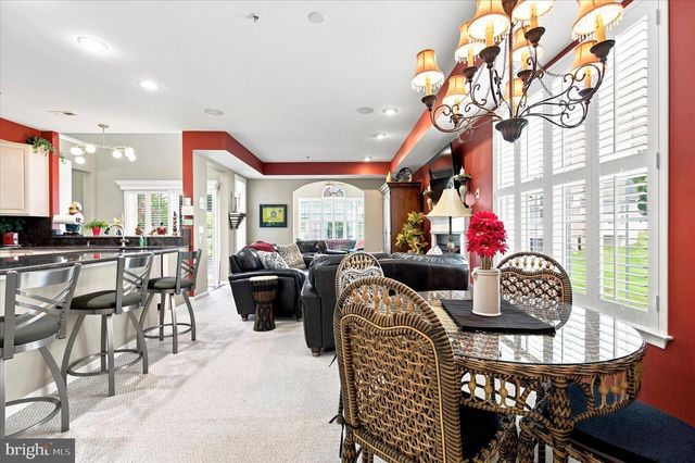 937 LAURENS LN, Warwick, PA 18974