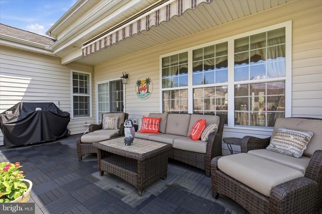 937 LAURENS LN, Warwick, PA 18974