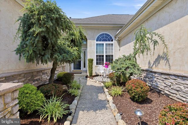 937 LAURENS LN, Warwick, PA 18974