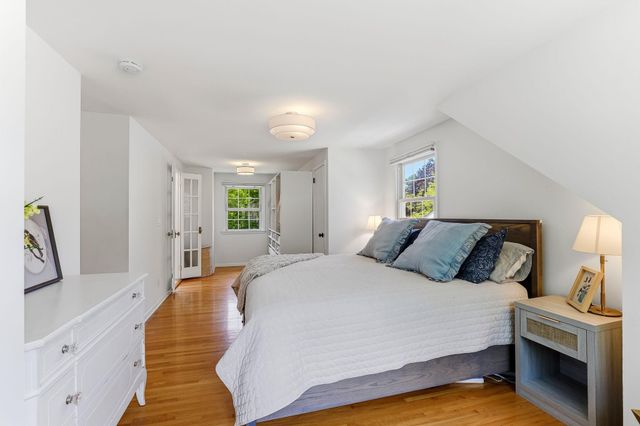 5036 Russell Avenue S, Minneapolis, MN 55410