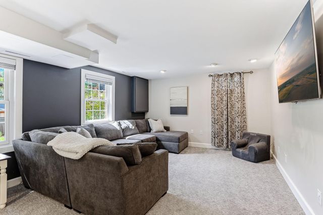 5036 Russell Avenue S, Minneapolis, MN 55410