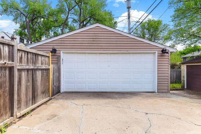 5036 Russell Avenue S, Minneapolis, MN 55410