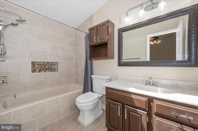 7958 PARKLAND PL, Frederick, MD 21701