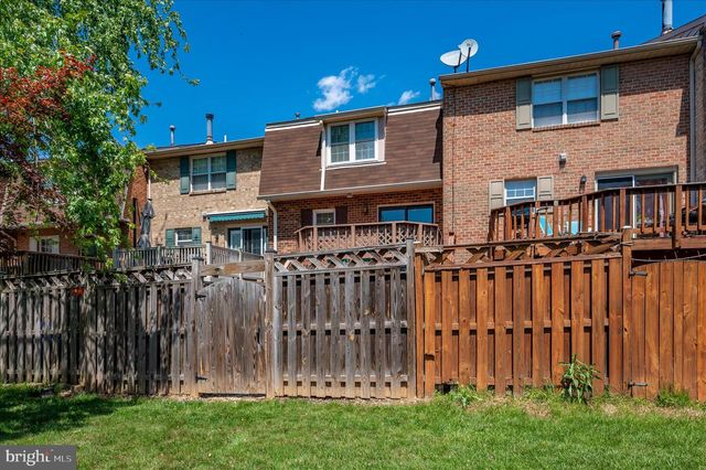 7958 PARKLAND PL, Frederick, MD 21701