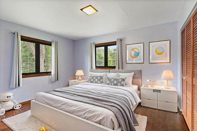 2916 Skyline Drive, Crystal Lake, IL 60012