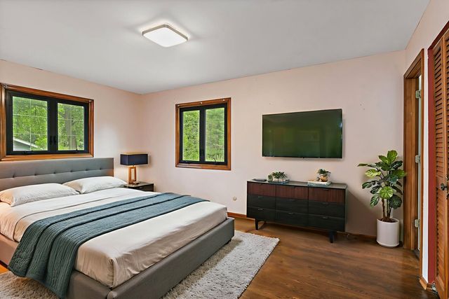 2916 Skyline Drive, Crystal Lake, IL 60012