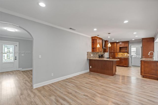 8930 NW 23rd St ., Pembroke Pines, FL 33024