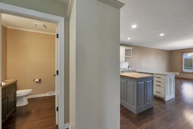 2228 LOST DAUPHIN ROAD, De Pere, WI 54115