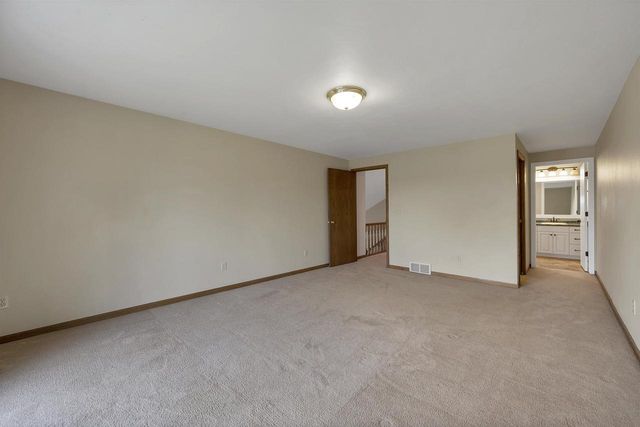 2228 LOST DAUPHIN ROAD, De Pere, WI 54115