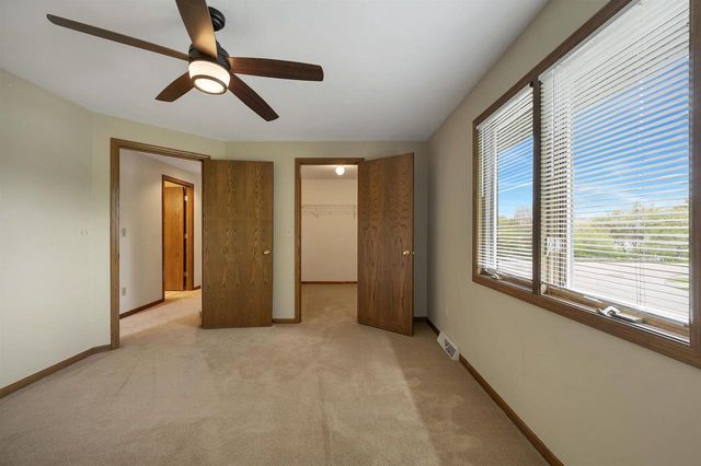 2228 LOST DAUPHIN ROAD, De Pere, WI 54115