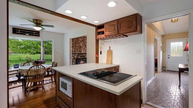 816 WARREN RD, Ambler, PA 19002