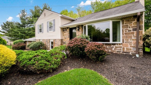 816 WARREN RD, Ambler, PA 19002