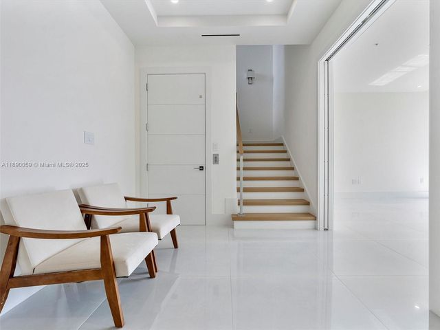 4004 NE 167 ST 8, North Miami Beach, FL 33160