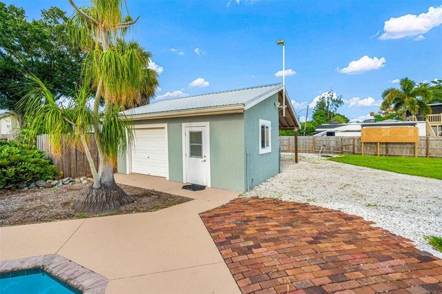 452 50TH STREET W, Palmetto, FL 34221