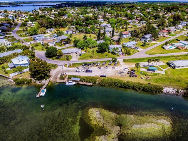 452 50TH STREET W, Palmetto, FL 34221