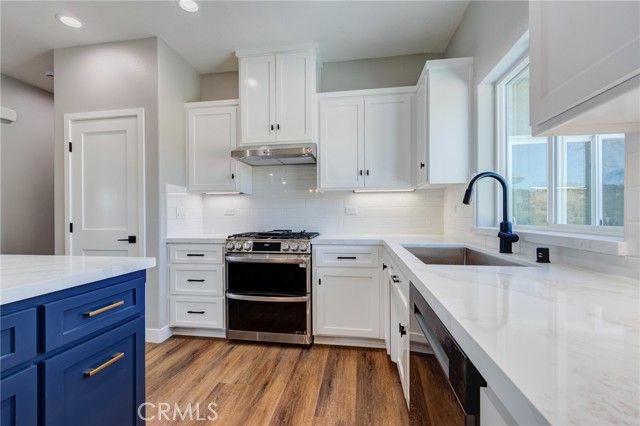 6848 Braceo Street, Oak Hills, CA 92344