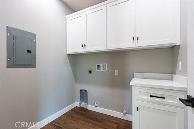 6848 Braceo Street, Oak Hills, CA 92344