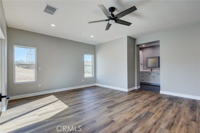 6848 Braceo Street, Oak Hills, CA 92344